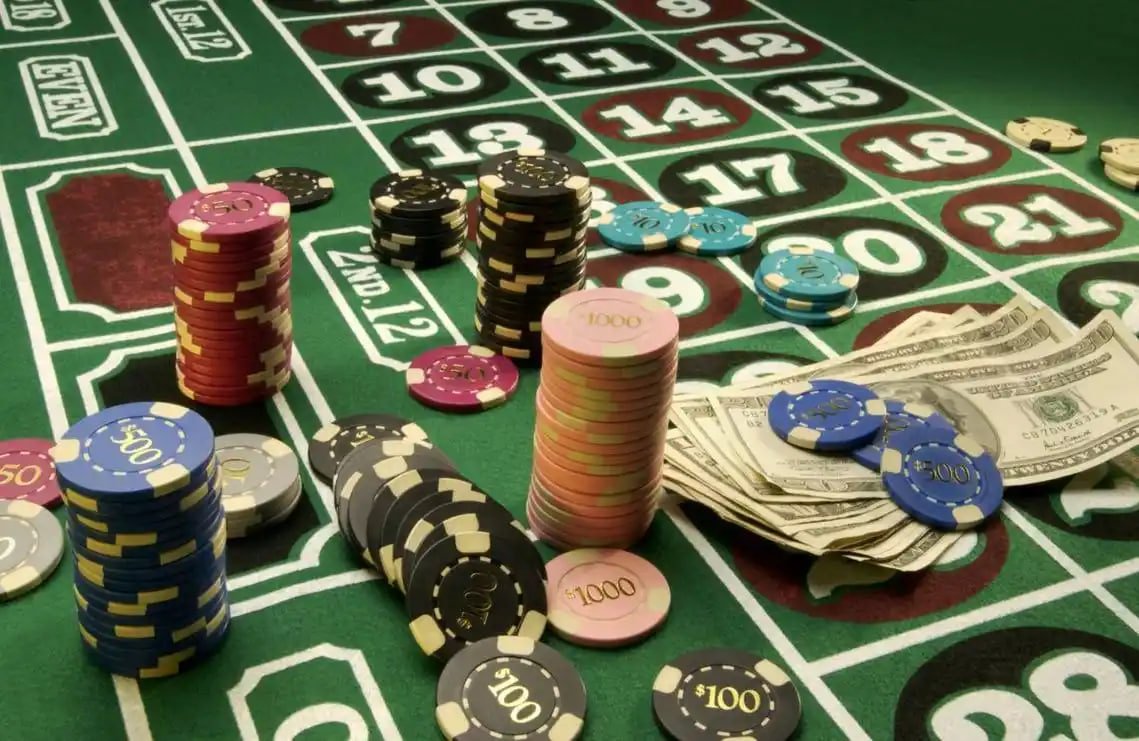 Khám phá các danh mục trò chơi bóng đá, casino và slot online phong phú trên yt5s